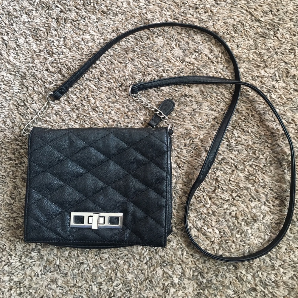 Crossbody purse
